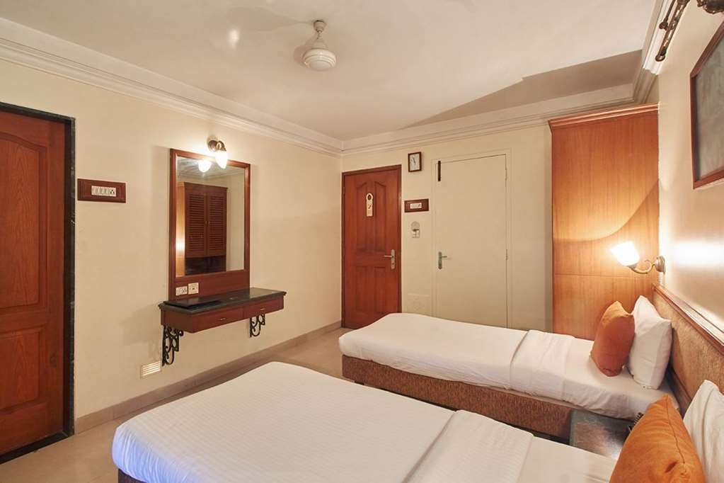 Hotel Srimaan Pune Bilik gambar