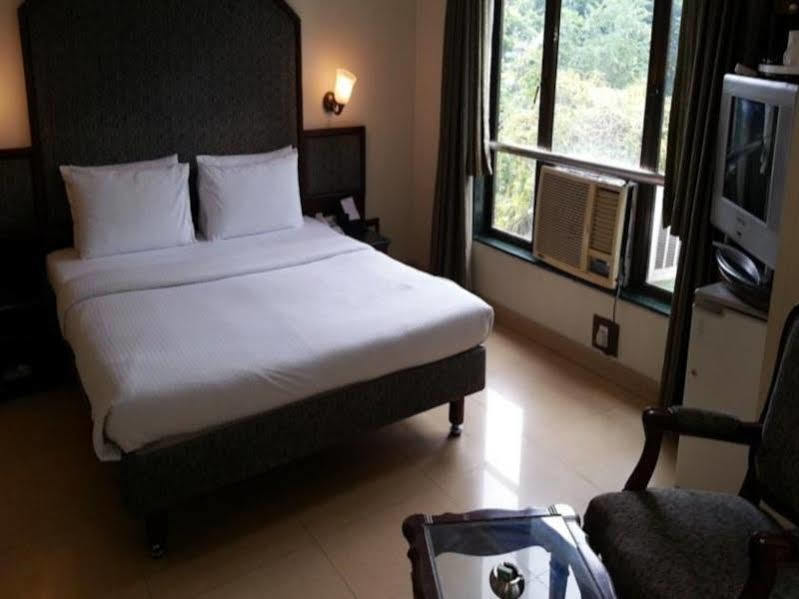 Hotel Srimaan Pune Luaran gambar