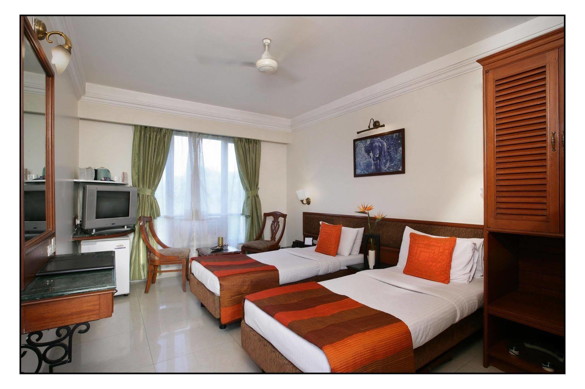Hotel Srimaan Pune Luaran gambar